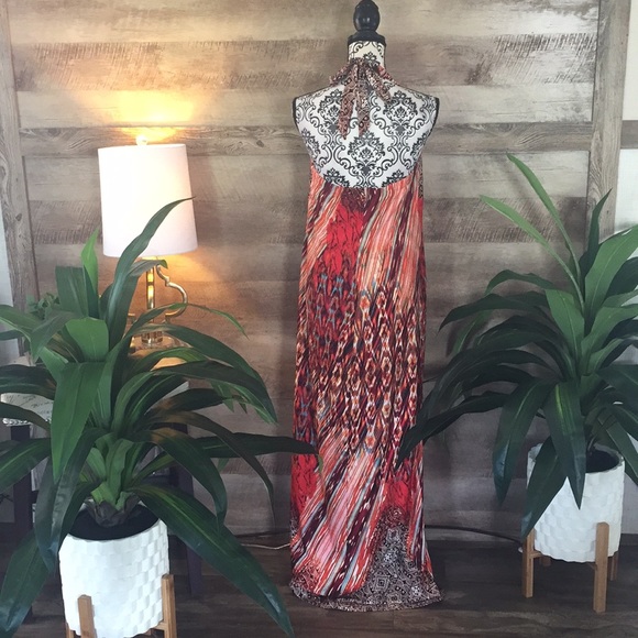 ⭐️SOLD⭐️Size 1X Stunning Vivid Maxi Dress w/ Bead - Picture 4 of 7